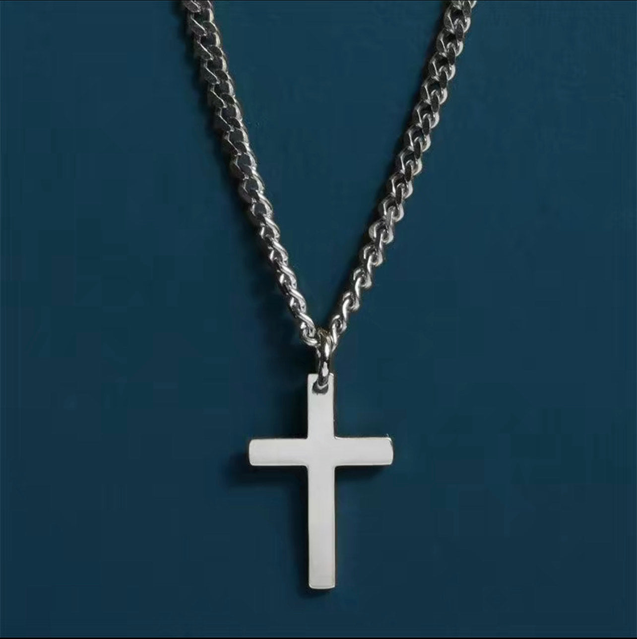 FF™ Cross necklace