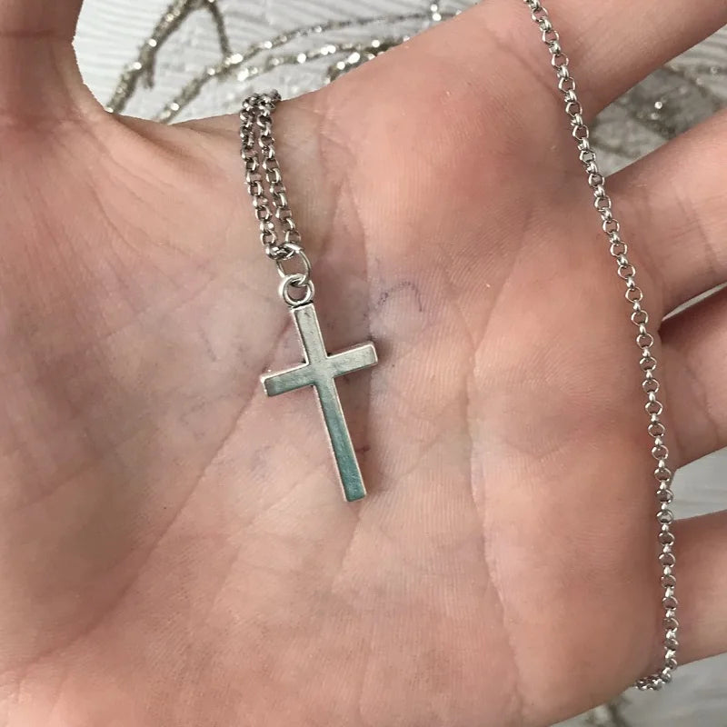 FF™ Cross necklace